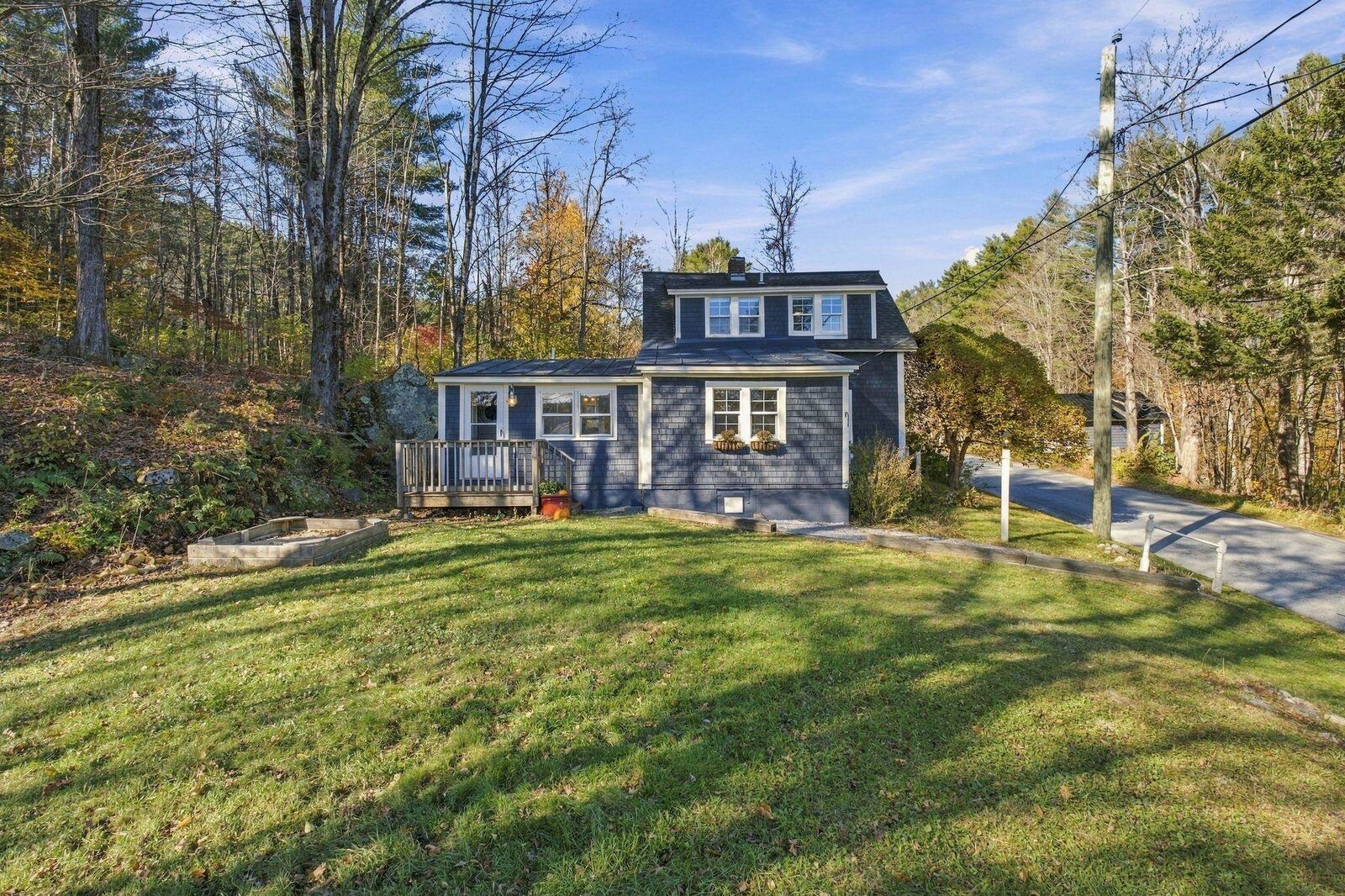 Property Photo:  17 &Amp 22 Chalk Pond Road  NH 03260 