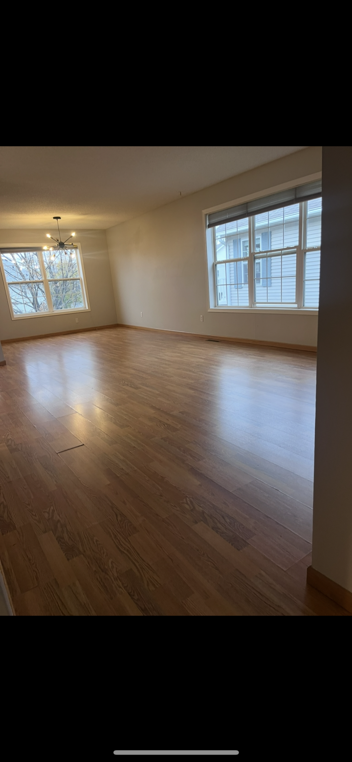 Property Photo: 909 Abbie Lane MN 55343
