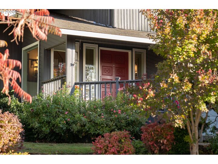 Property Photo: 7221 SW 13th Dr OR 97219