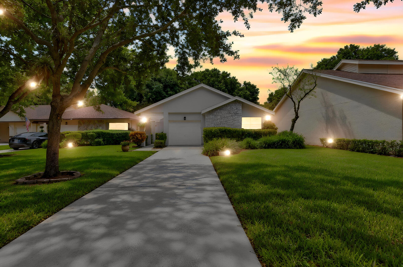 Property Photo: 2600 Aloe Avenue FL 33063
