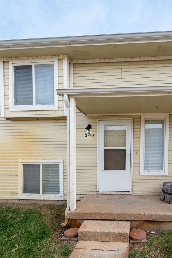 Property Photo:  5510 S Gold St, Unit 300  KS 67217 