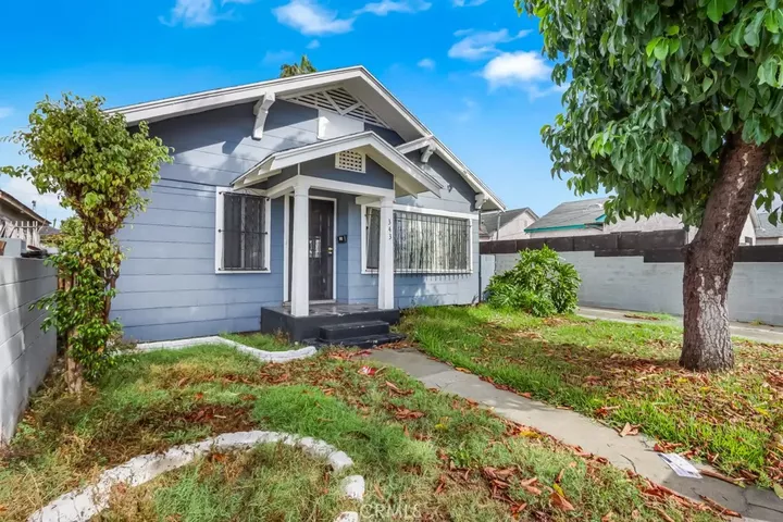 Property Photo:  343 W 74th  CA 90003 