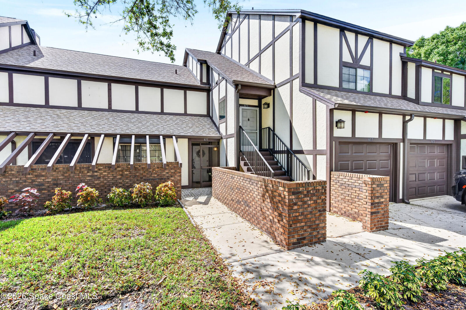 Property Photo:  877 Greenwood Manor Circle  FL 32904 