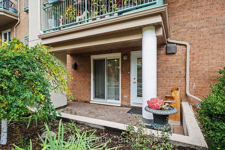 Property Photo:  62 Donald Street 201A  ON K1K 1N2 