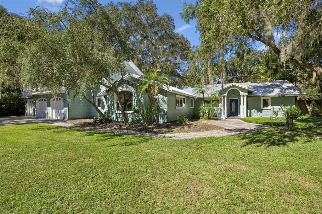 Property Photo:  875 Fountain Drive  FL 32034 