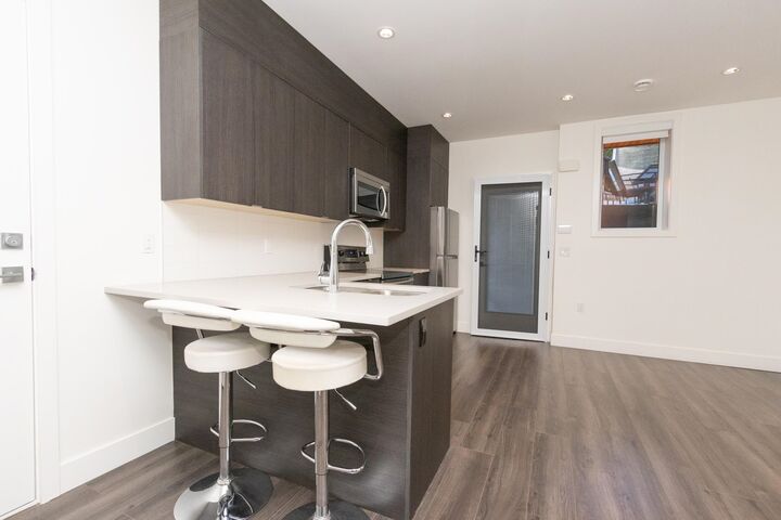 Property Photo:  7230 Kitchener Street Suite  BC V5A 1L6 