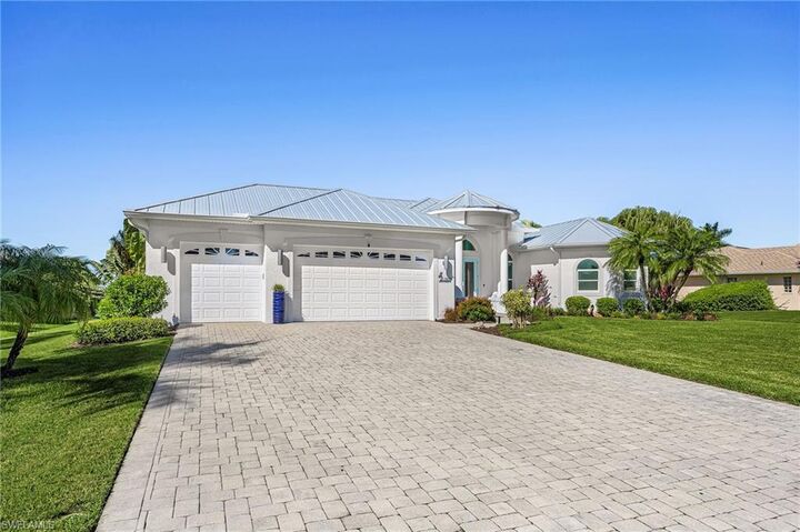 Property Photo:  11959 Prince Charles Ct  FL 33991 
