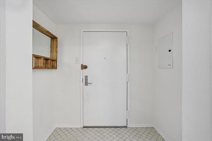 Property Photo:  4928 Sentinel Drive 1-106  MD 20816 
