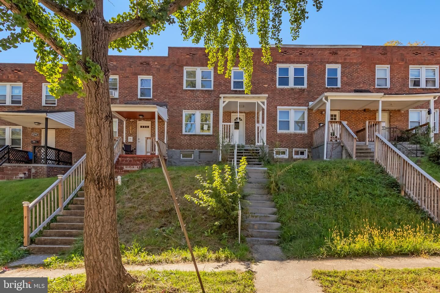 Property Photo: 2711 Ellicott Drive MD 21216