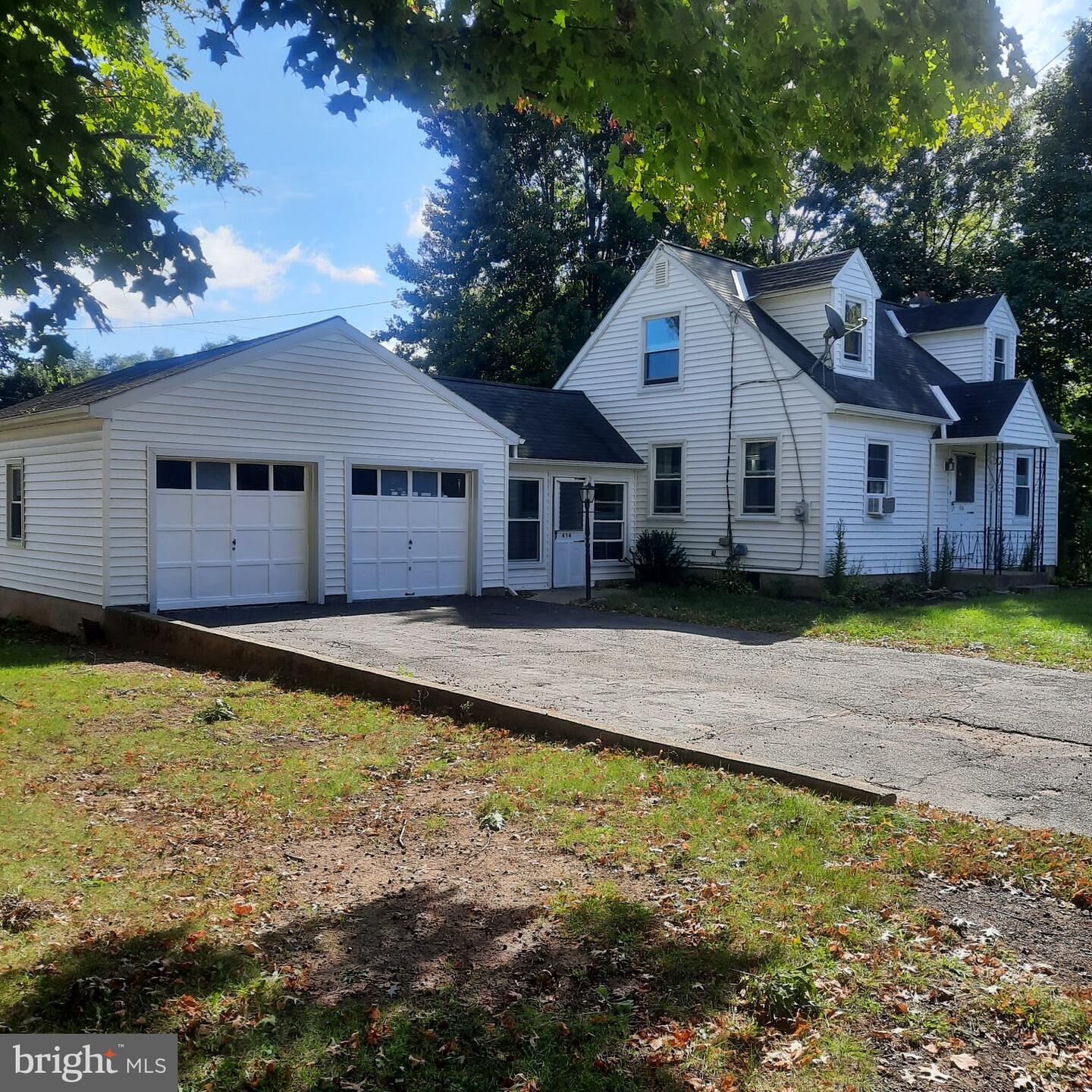 Property Photo:  416 Poplar Road  PA 18077 