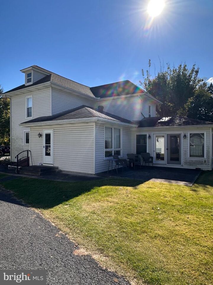 Property Photo: 35 Woodlawn Avenue PA 17063