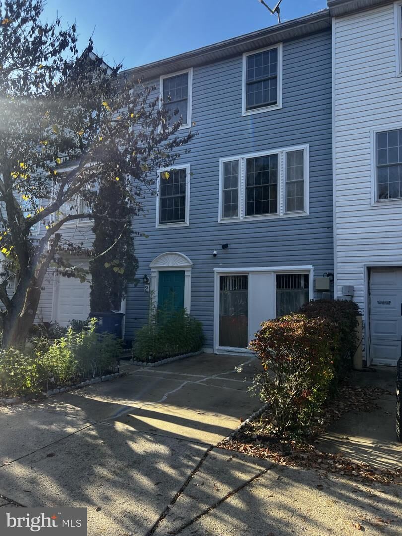Property Photo:  2 Juliana Circle W  MD 21401 