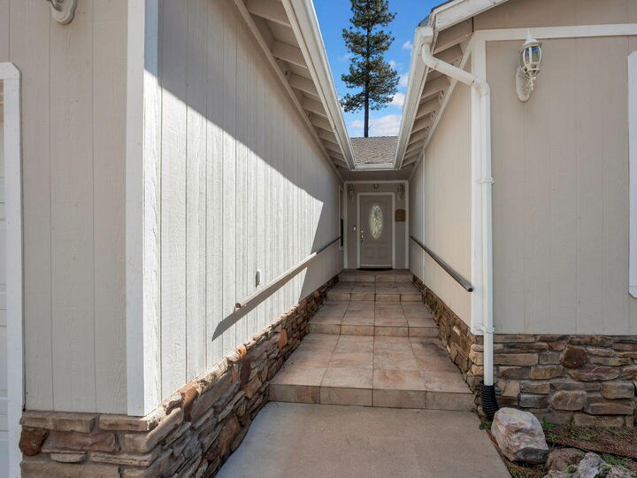 Property Photo:  5773 W Bunny Hollow  AZ 85544 
