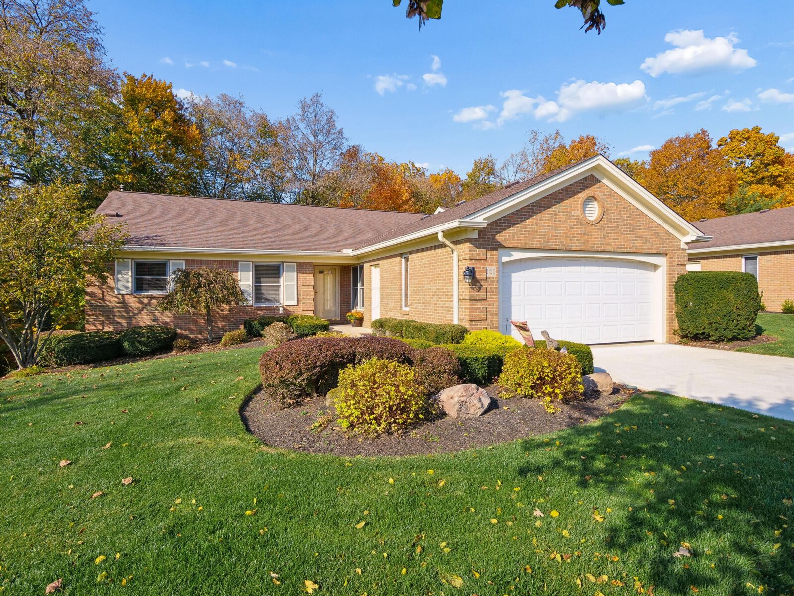 Property Photo:  3150 Kingsmead  OH 43017 