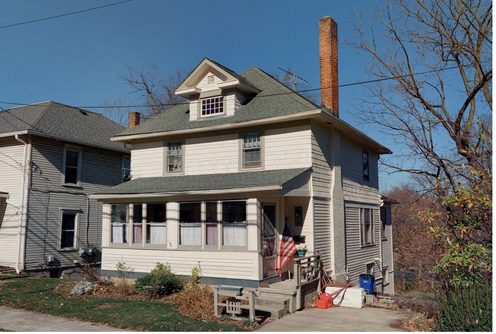Property Photo:  286 W William Street  OH 43015 