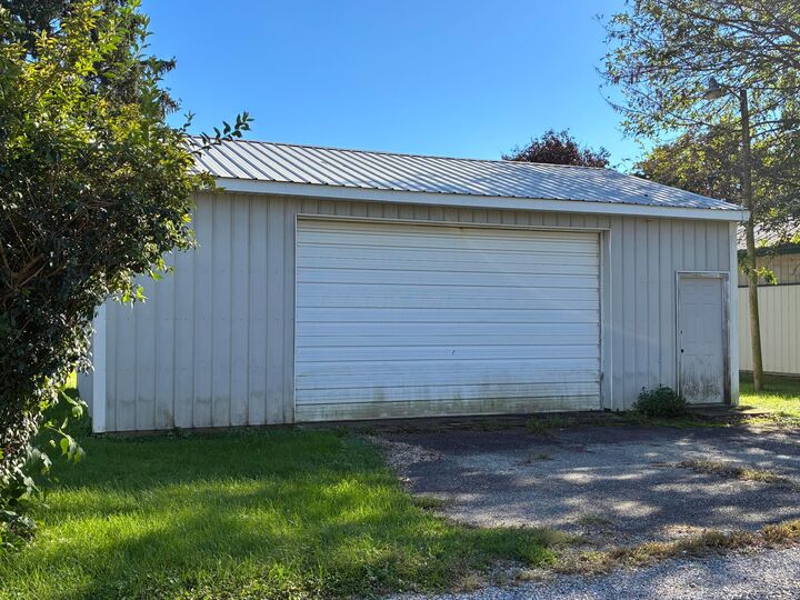 Property Photo: 213 Foster Street OH 43148