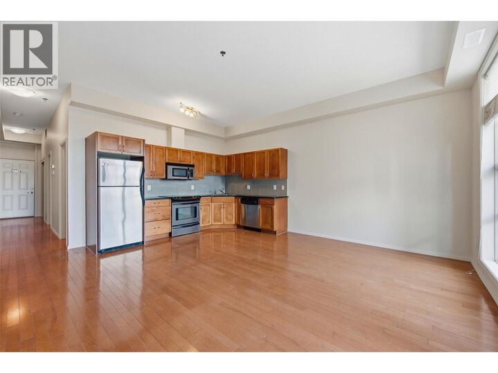 Property Photo:  1331 Ellis Street 312  BC V1Y 1Z9 