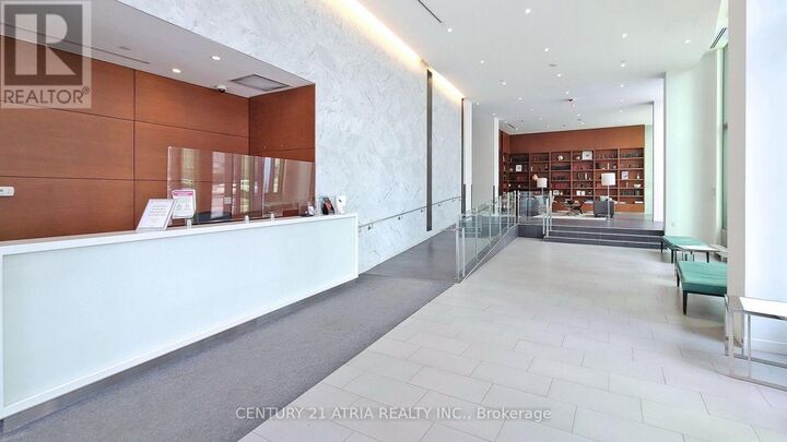 Property Photo:  170 Fort York Boulevard 211  ON M5V 0E6 