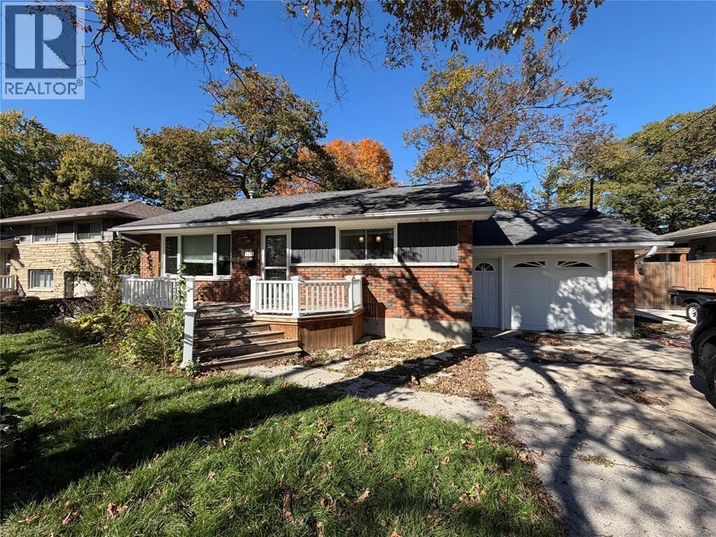 Property Photo:  1282 Cathcart Boulevard B  ON N7S 2H8 