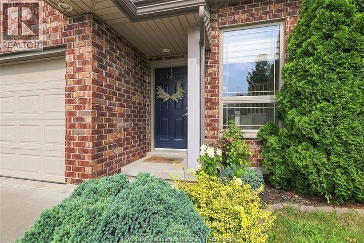 Property Photo:  3222 Seville Avenue  ON N8N 0A4 