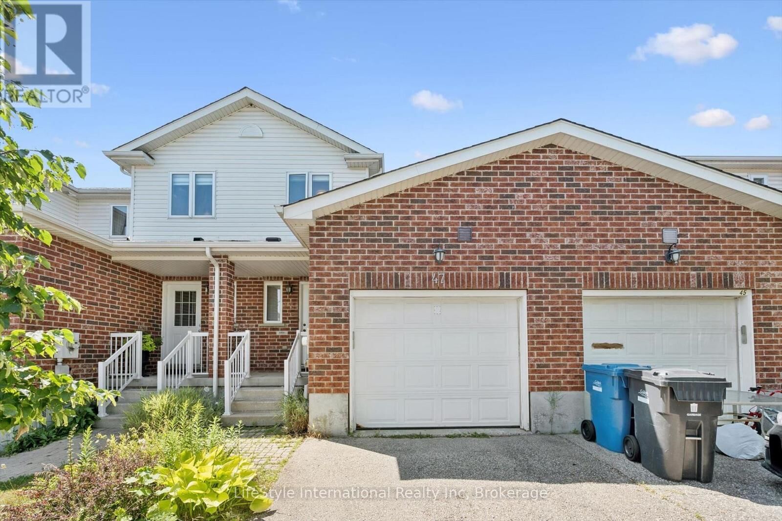 Property Photo:  47 Hasler Crescent  ON N1L 1A2 