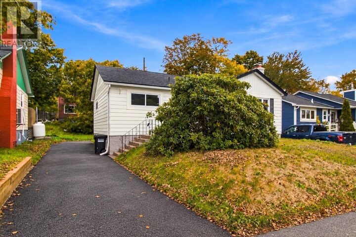 Property Photo: 14 Horwood Street NL A1A 1X5