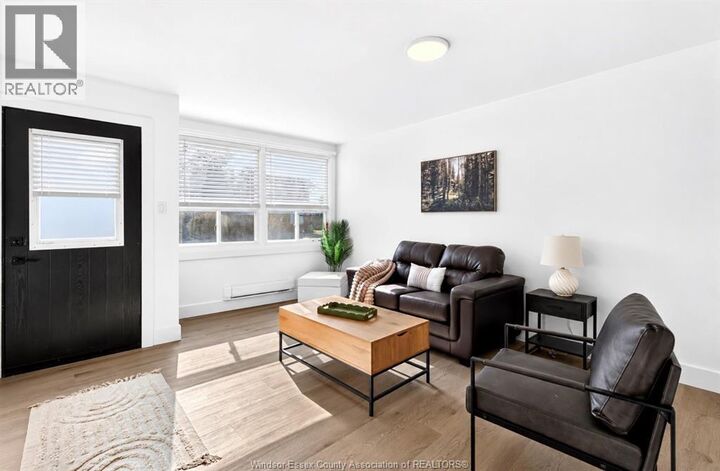 Property Photo:  1620 University Avenue 1620  ON N9B 1C2 