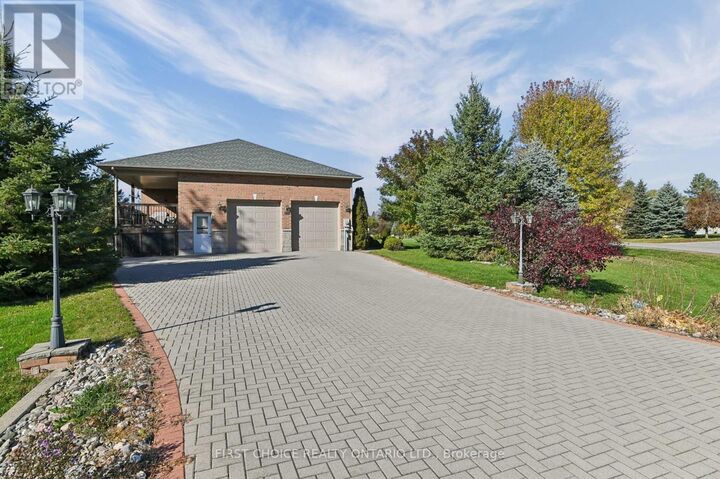 Property Photo: 6391 Blossom Trail Drive ON K4P 0B1
