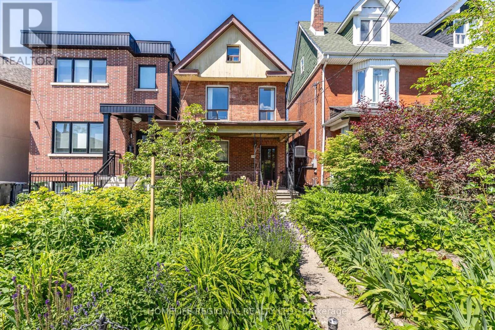 Property Photo: 122 Emerson Avenue ON M6H 3T1