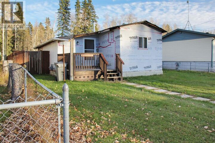 Property Photo: 5335 51 Street AB T0C 0P0