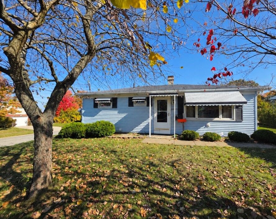 Property Photo:  4403 Greengarden Boulevard  PA 16509 