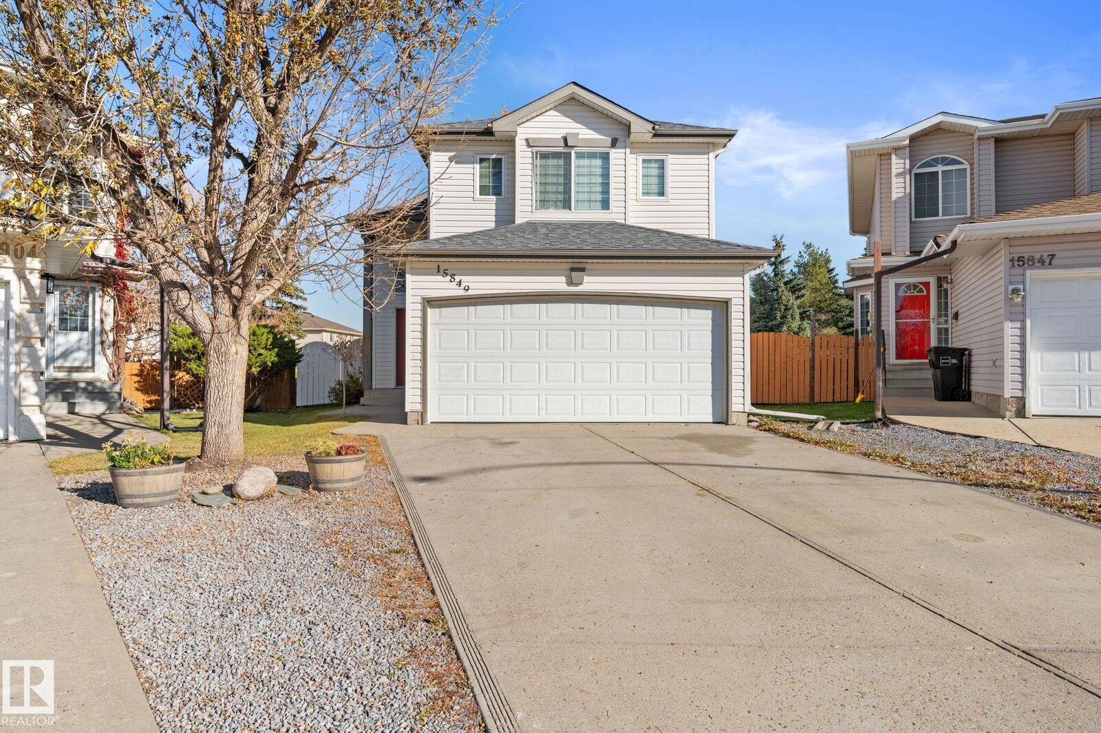 Property Photo: 15849 69 Street NW AB T5Z 3A6
