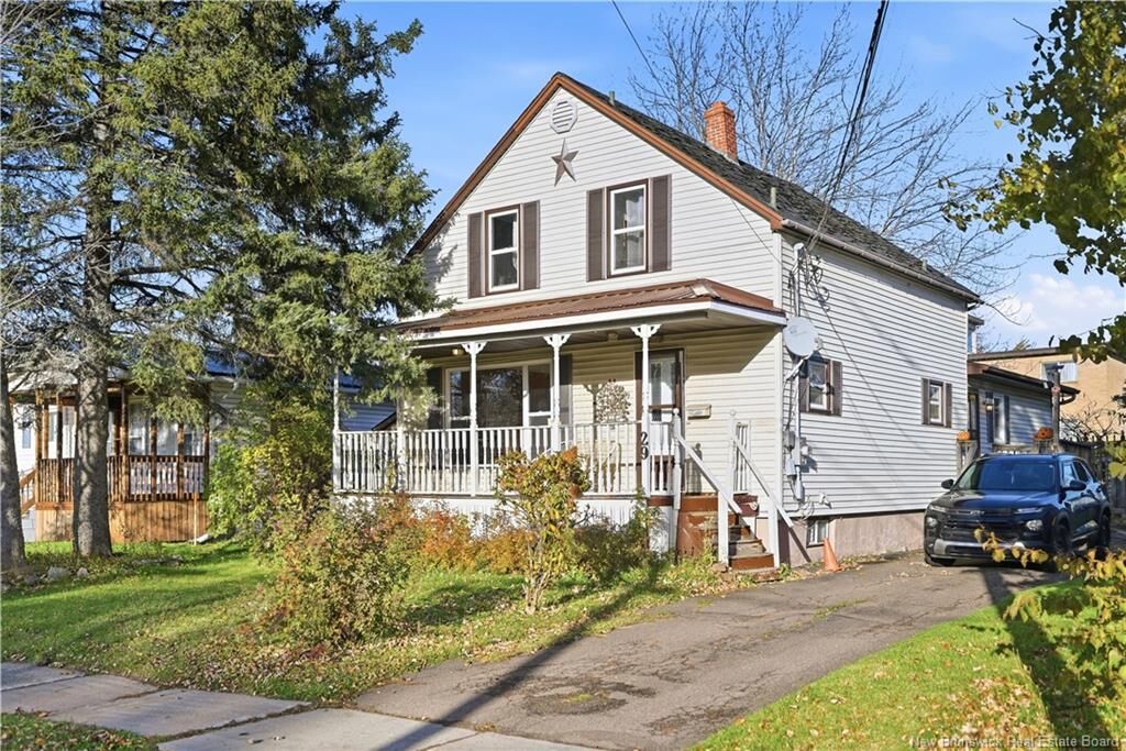 Property Photo:  29 Second Avenue  NB E1C 7X9 