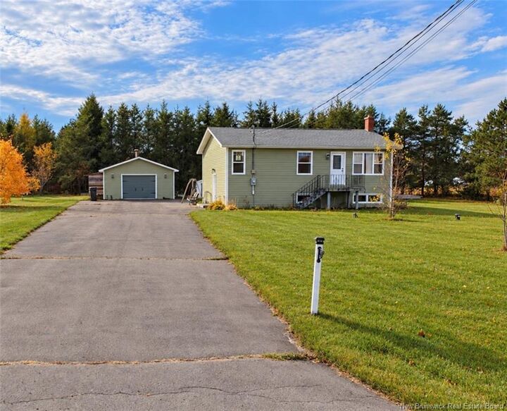 Property Photo:  37 Paul Street  NB E4P 7Y4 