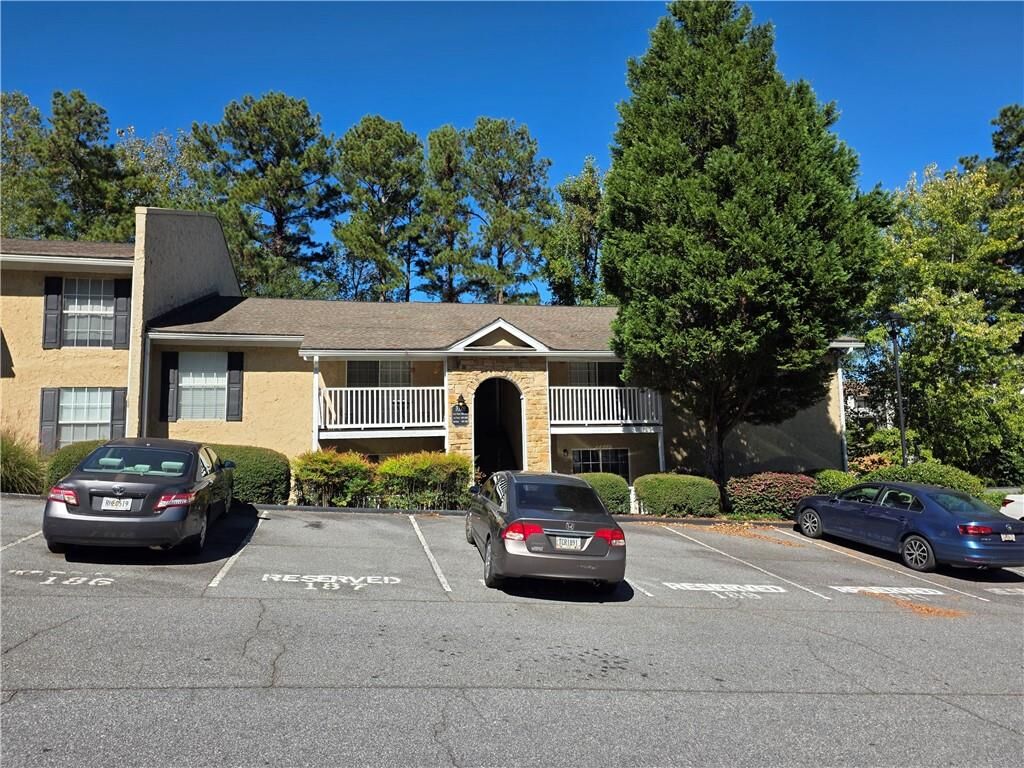 Property Photo:  3120 Seven Pines Court 11  GA 30339 