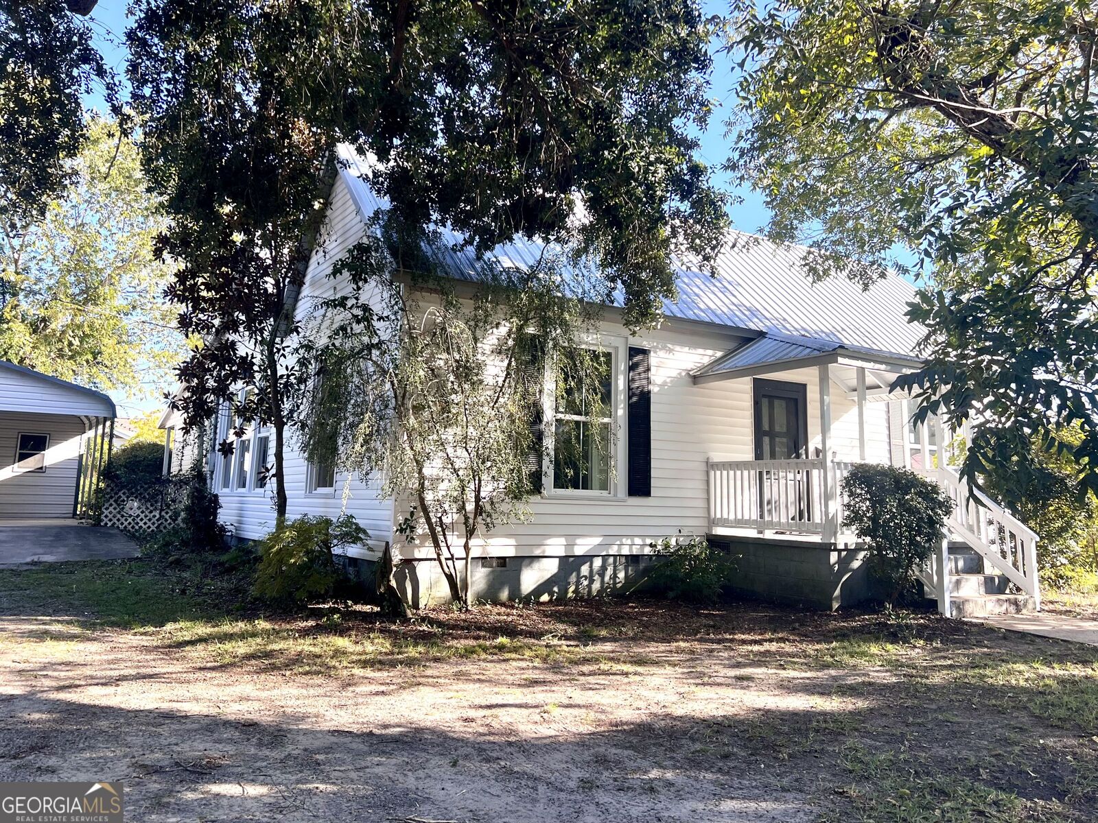 Property Photo:  603 Griffin Avenue  GA 31023 