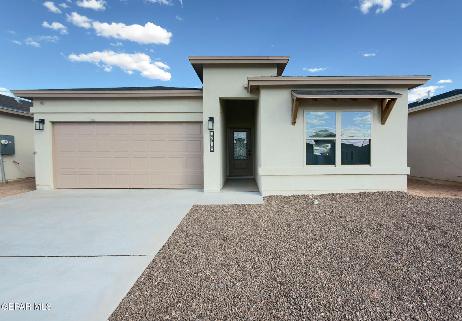 Property Photo: 7336 John Gerald Way TX 79934