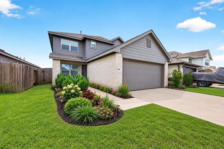 Property Photo: 134 Austin Road TX 77515