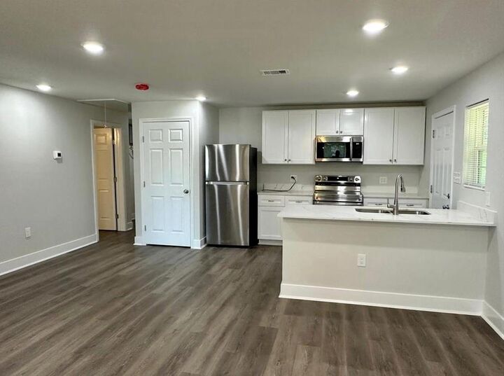 Property Photo:  539 Fm 770 Road N B  TX 77575 