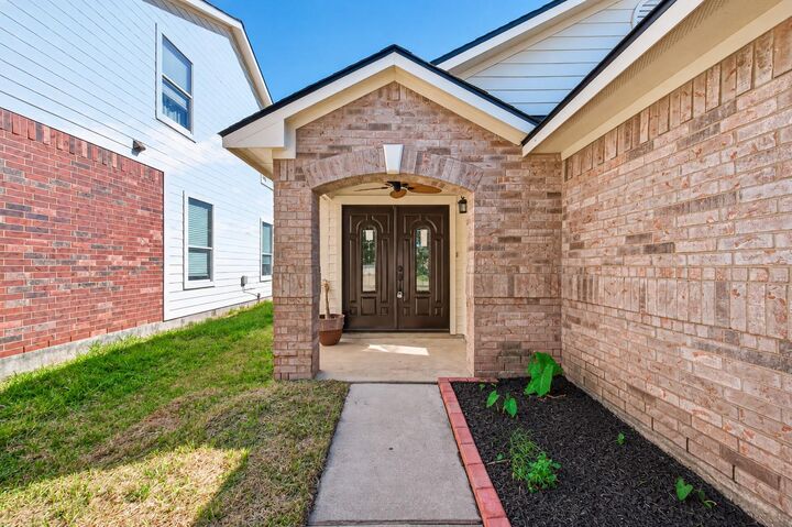 Property Photo: 7410 Legacy Pines Drive TX 77433