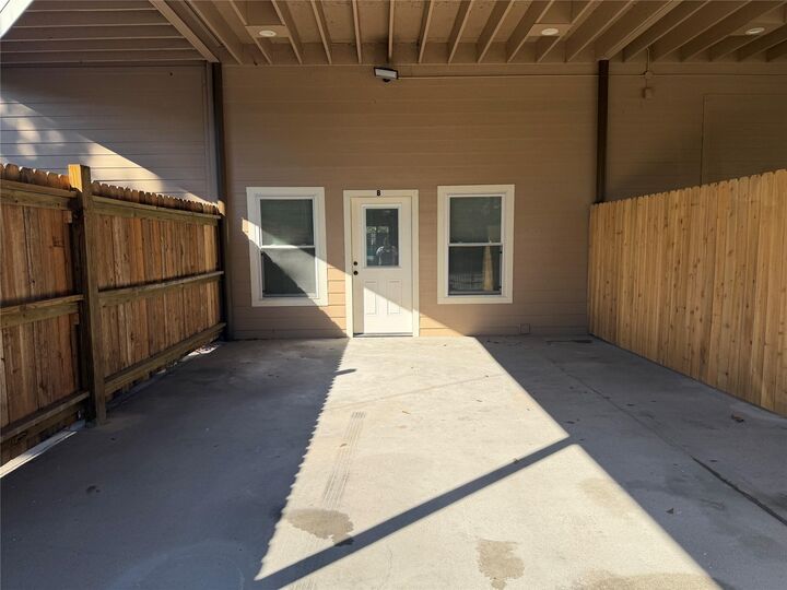 Property Photo:  1014 Roxella Street B  TX 77076 
