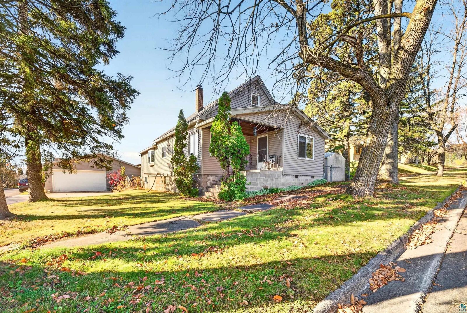 Property Photo: 201 W Virginia Ave MN 55741