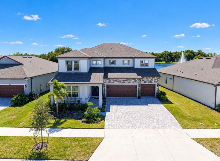 Property Photo: 6936 Depue Drive FL 33545