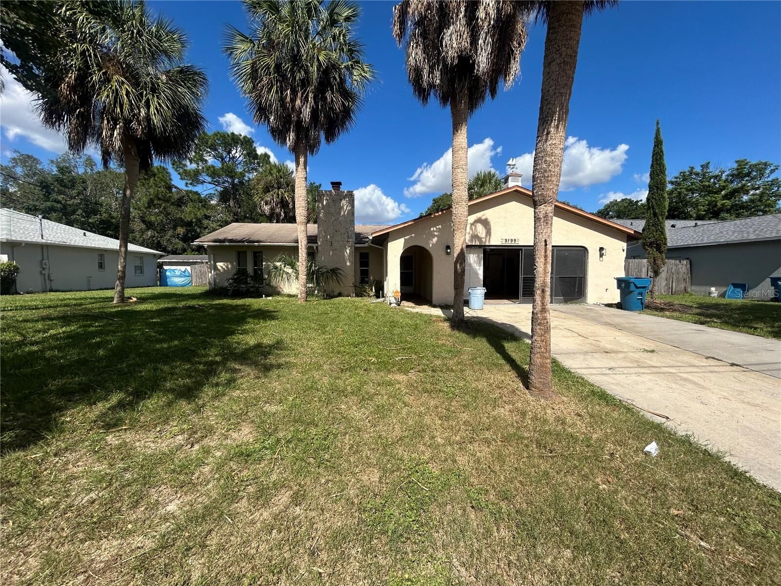 Property Photo: 9199 Gerona Street FL 34608