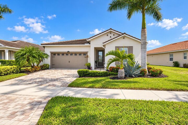 Property Photo: 11802 Sistine Lane FL 34293