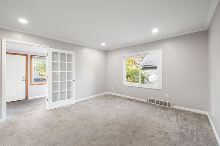 Property Photo:  22134 Pleasant Avenue  MI 48021-2476 