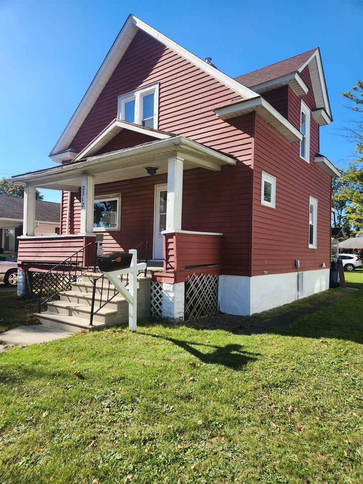 Property Photo: 2312 Broadway Street MI 48708