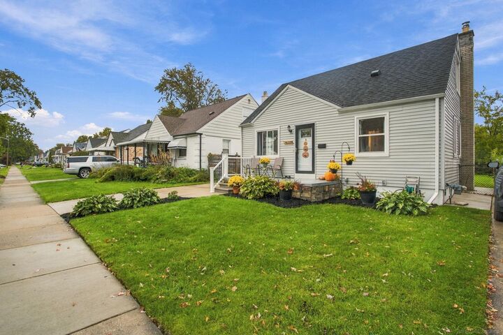 Property Photo:  26108 Culver Street  MI 48081 