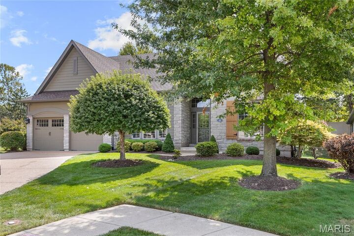 Property Photo:  18 Maryells Way  MO 63303 