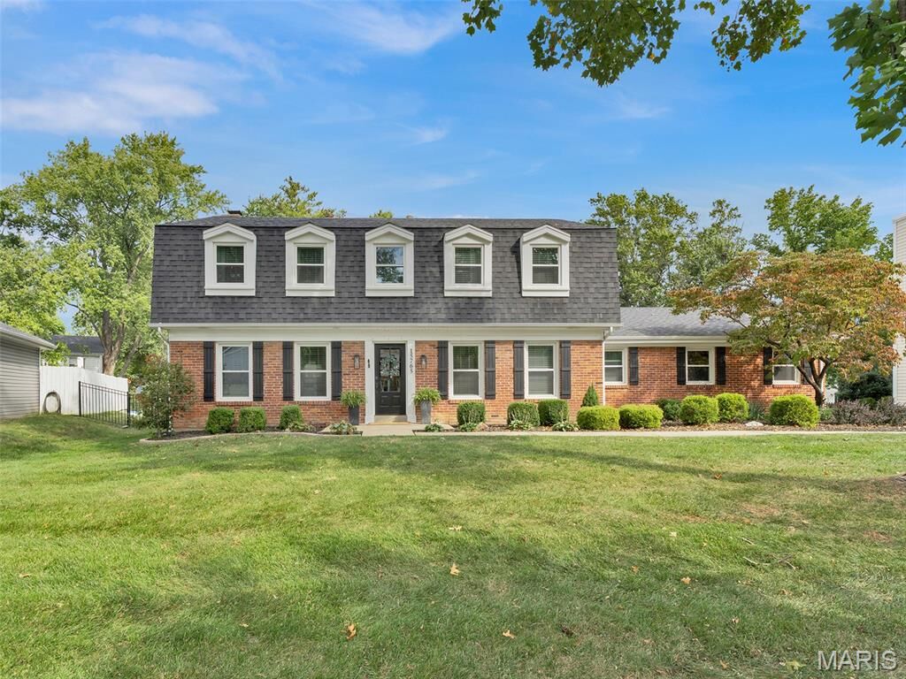 Property Photo:  15765 Carriage Hill Drive  MO 63017 